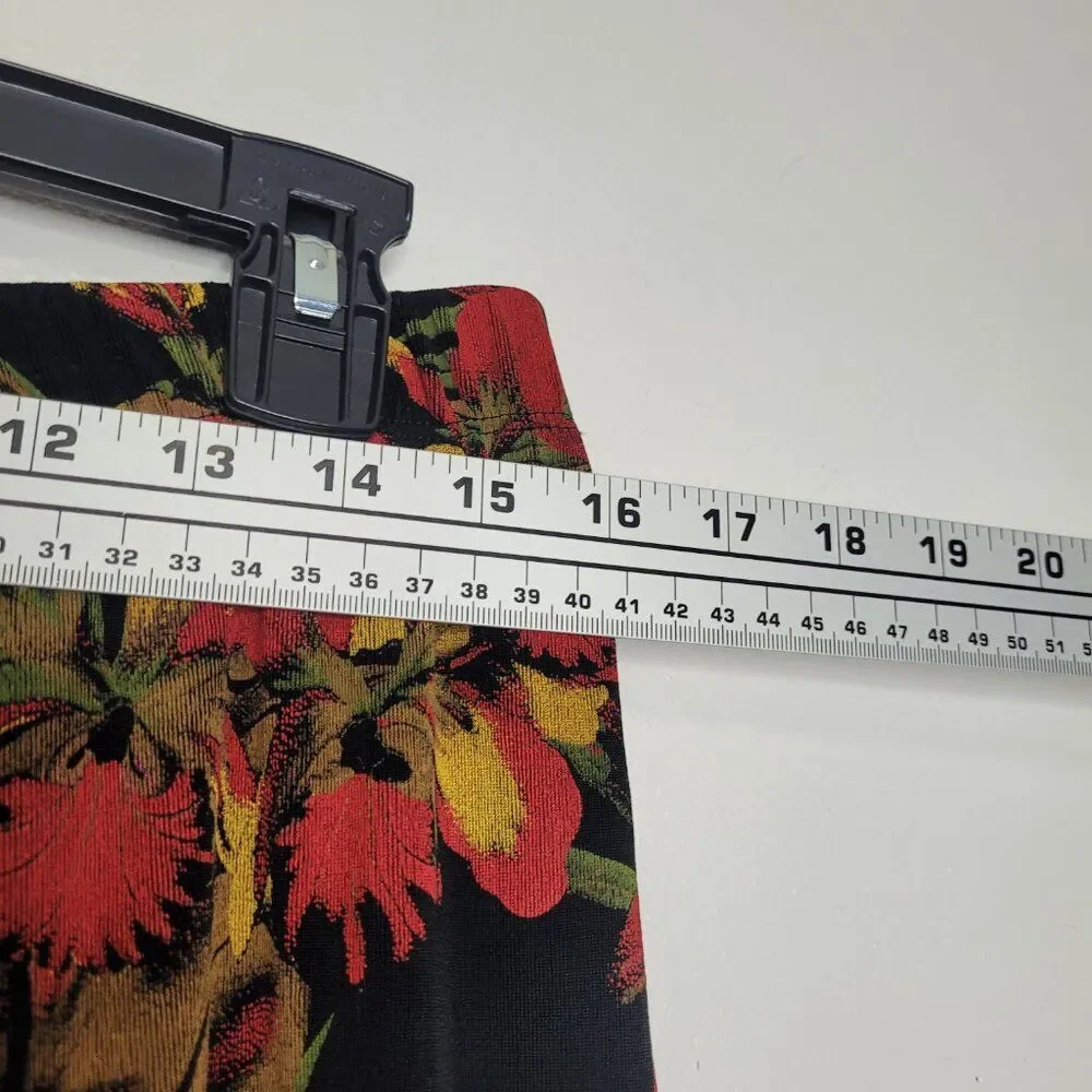 Vikki Vi black red tropical floral slinky pull on grunge skirt size 1x NWT